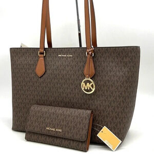 Michael Kors Large EW Crossbody Bag & Large Trifold Wallet Brown/Gold
